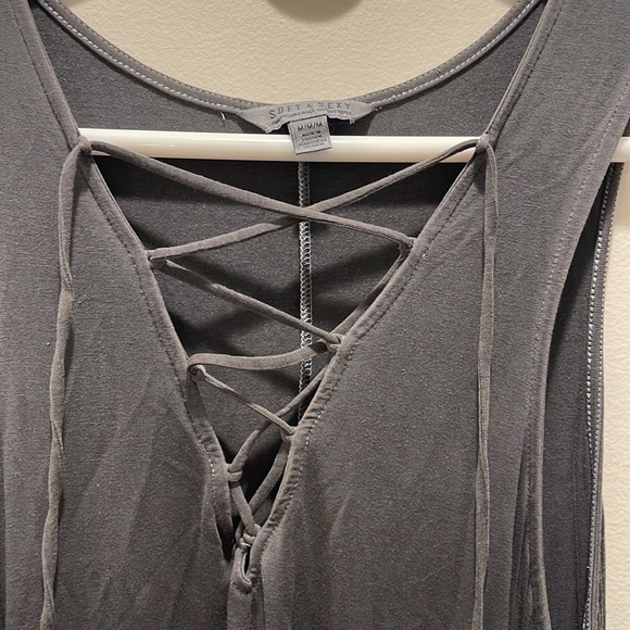 A&E Soft & Sexy Gray Cross Tie Tank Top - Picture 2 of 2